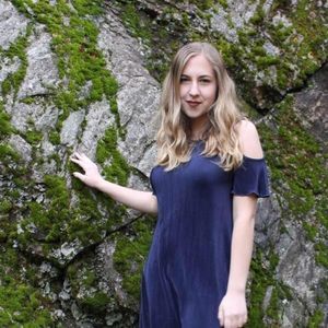 Meet your Posher, Samantha